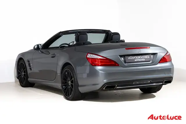 Mercedes-Benz SL view 6