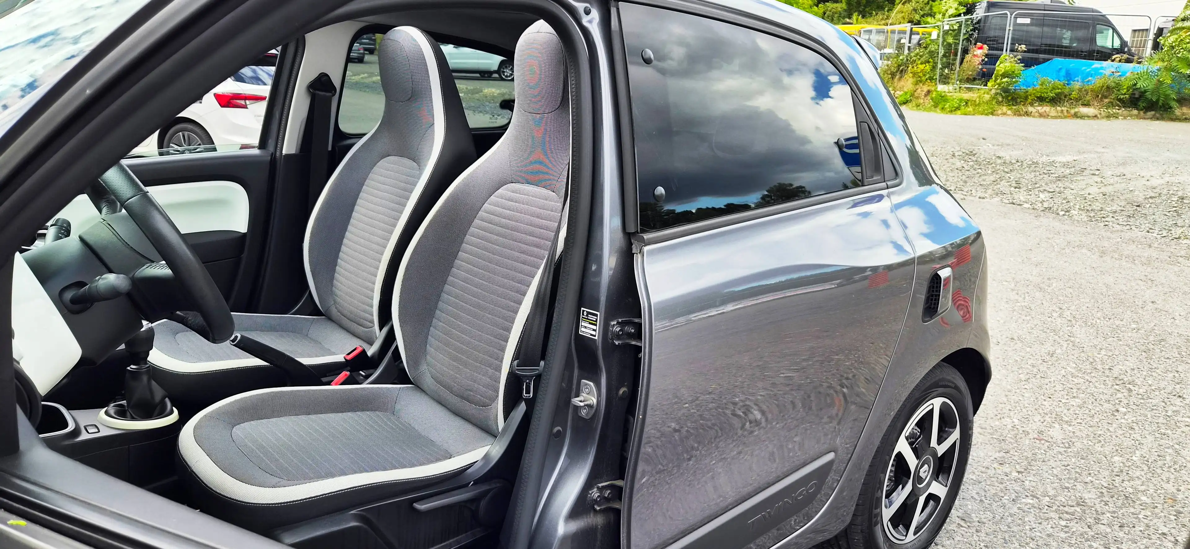Renault Twingo Limited/39000km/Faltdach/Alufelgen/Winterreifen/Einparkhilfe/Finanzierung ab 6,99%/Euro6 — photo 11