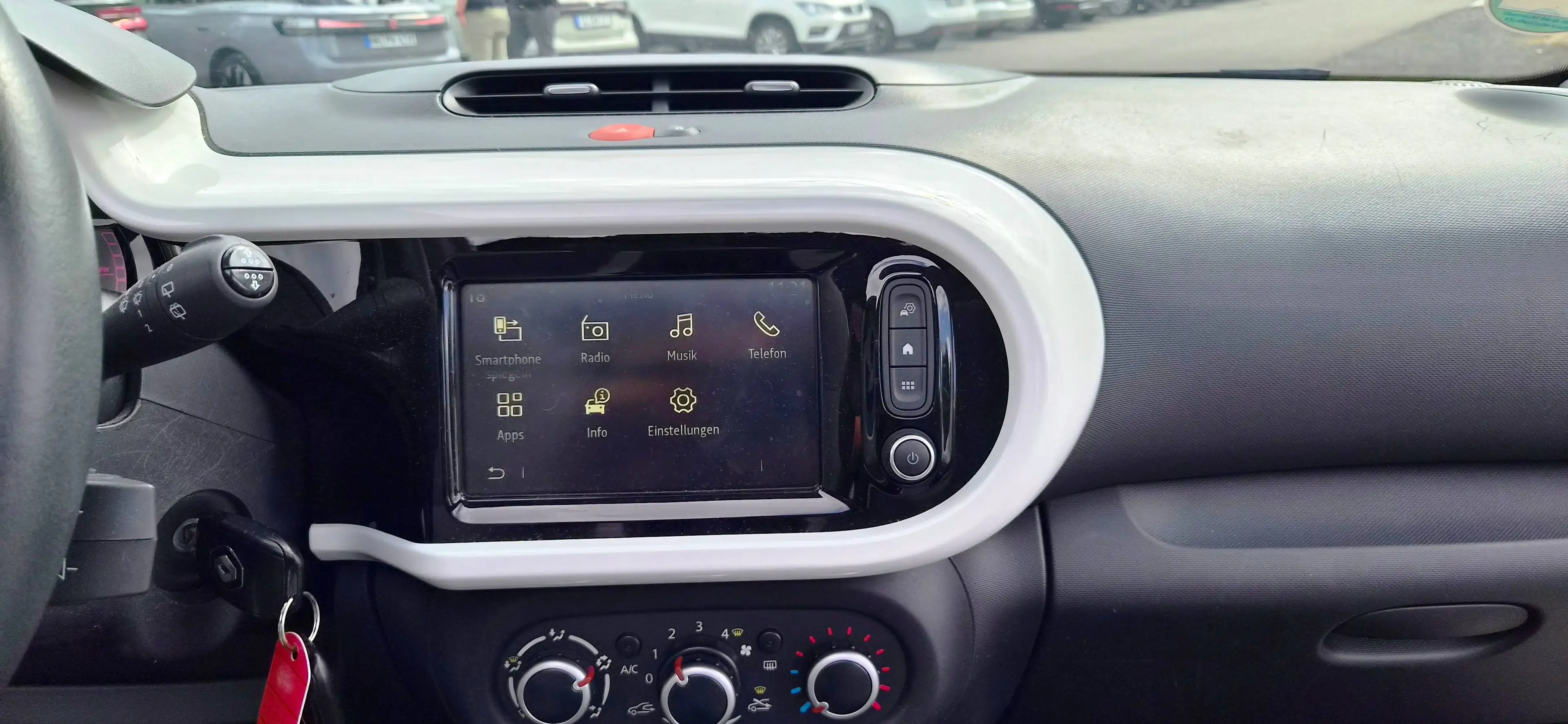 Renault Twingo Limited/39000km/Faltdach/Alufelgen/Winterreifen/Einparkhilfe/Finanzierung ab 6,99%/Euro6 — photo 15
