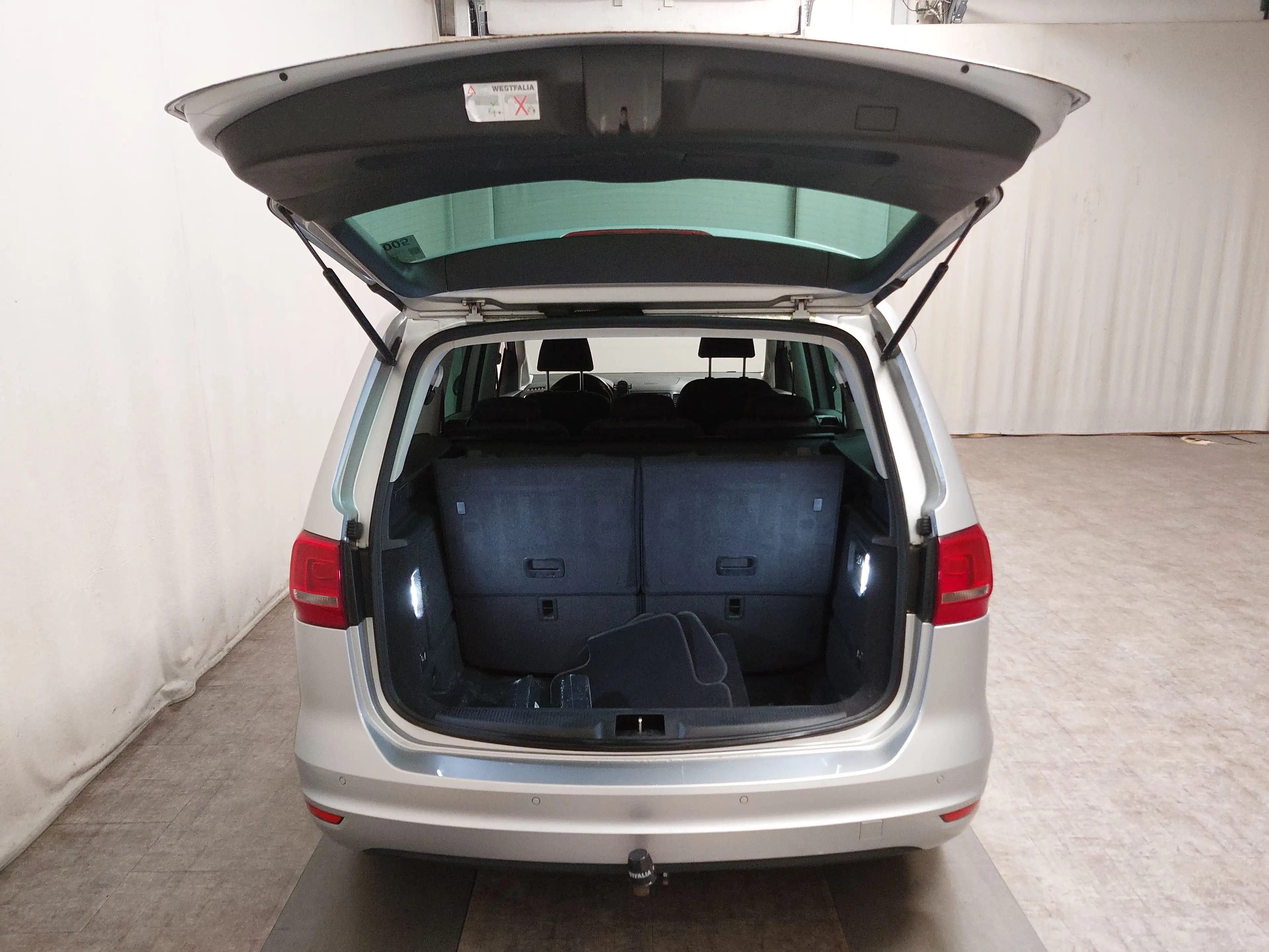 Volkswagen Sharan 2.0 TDI Comf. 7-Sitze Navi Shz — photo 15