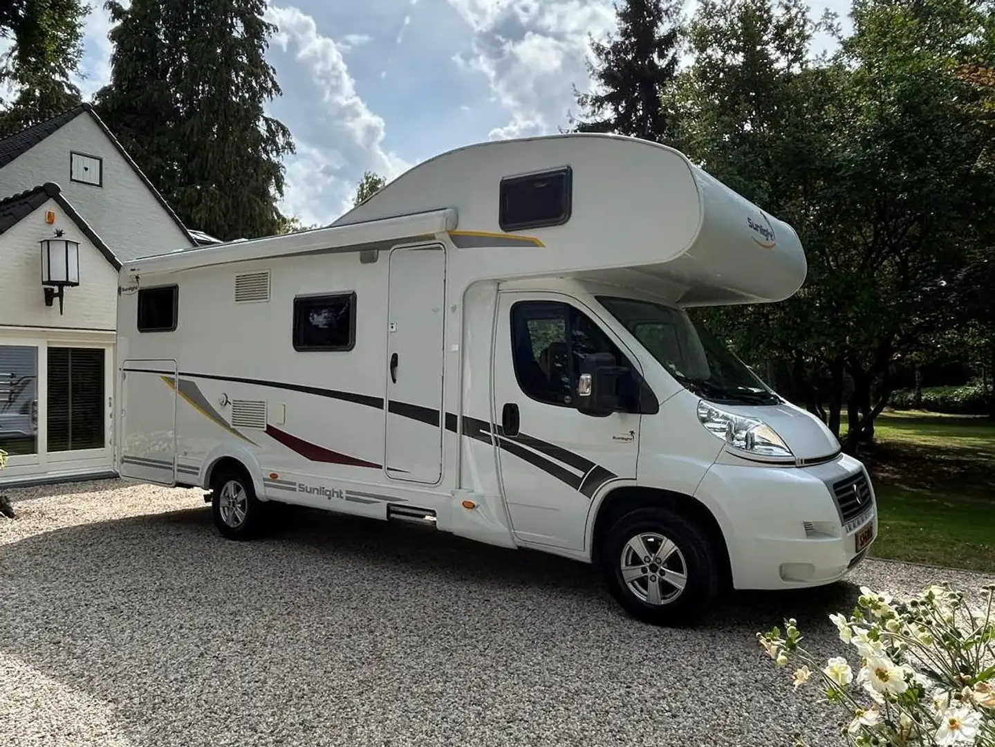Caravans-Wohnm Sonstige Sunlight A70 Weiß - 1