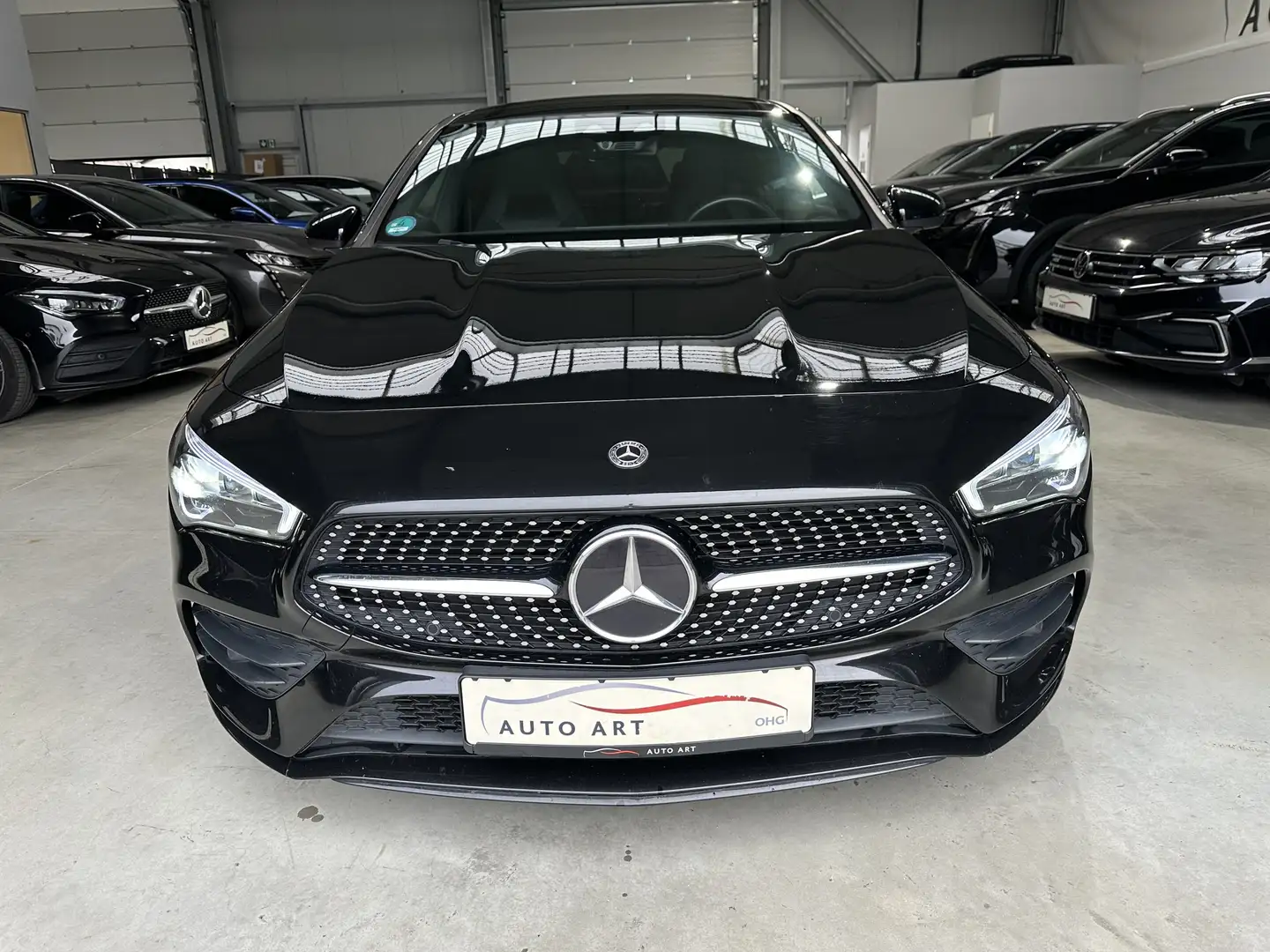 Mercedes-Benz CL 200d AMG Pano LED NightPaket SoundSystem DAB Schwarz - 2