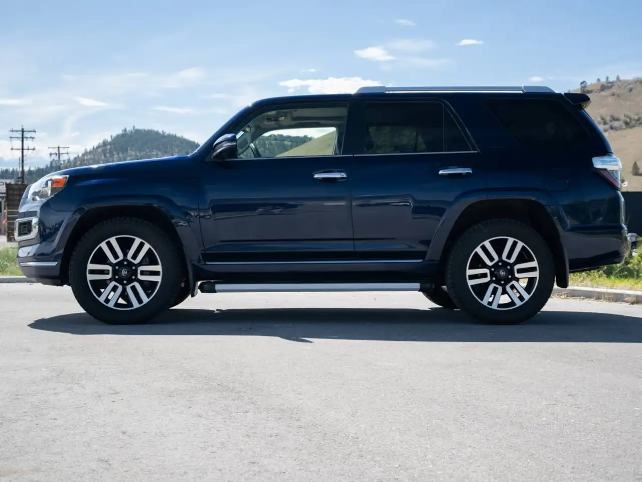 Toyota 4-Runner photo Toyota 4-Runner