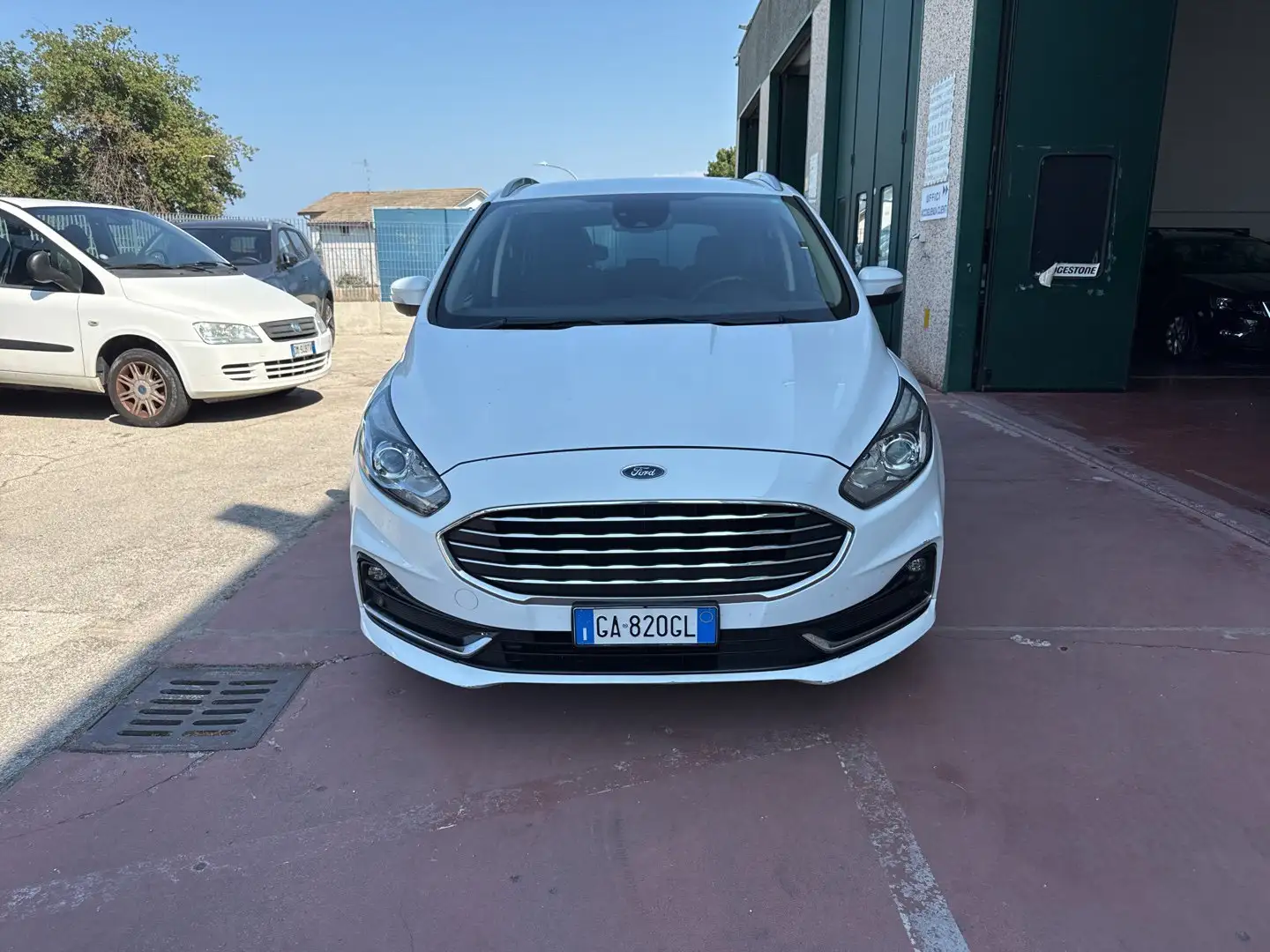 Ford S-Max 2.0 EcoBlue 150CV Start&Stop Aut. Titanium Busine Bianco - 2