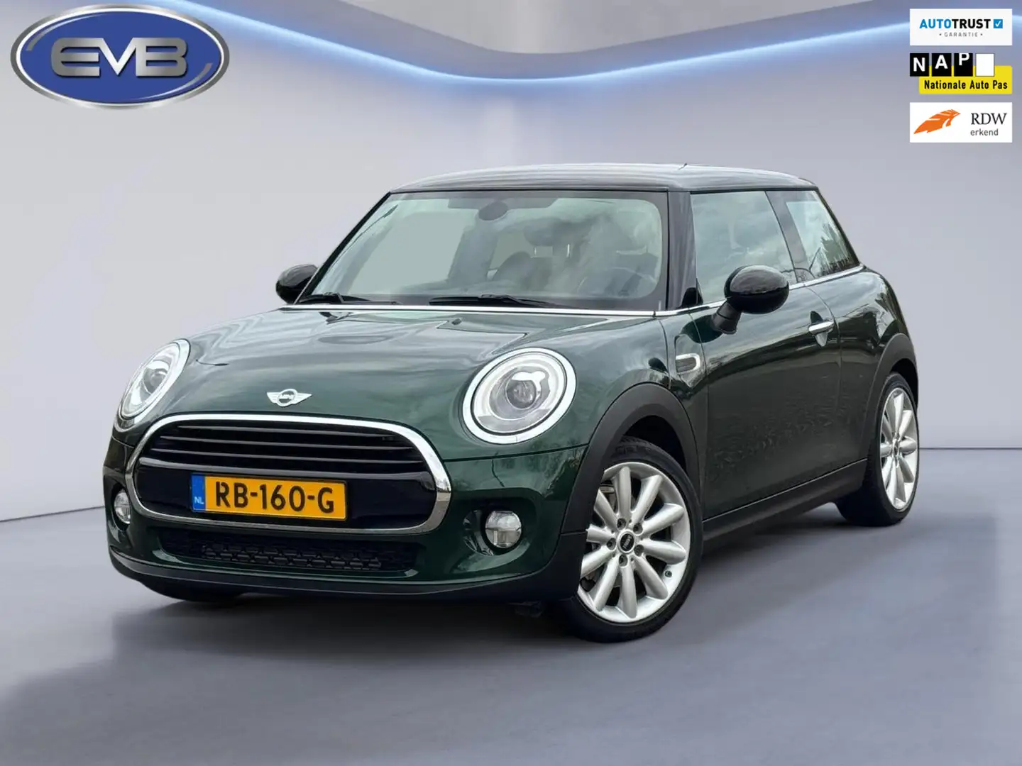 MINI Cooper Mini 1.5 AUTOMAAT Chili Business, 25000 km, naviga Verde - 1