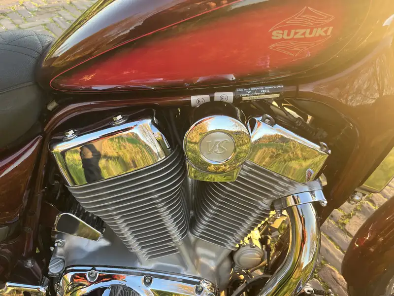Suzuki Intruder C - foto 7