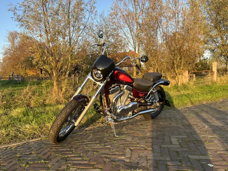 Suzuki Intruder C - foto 5