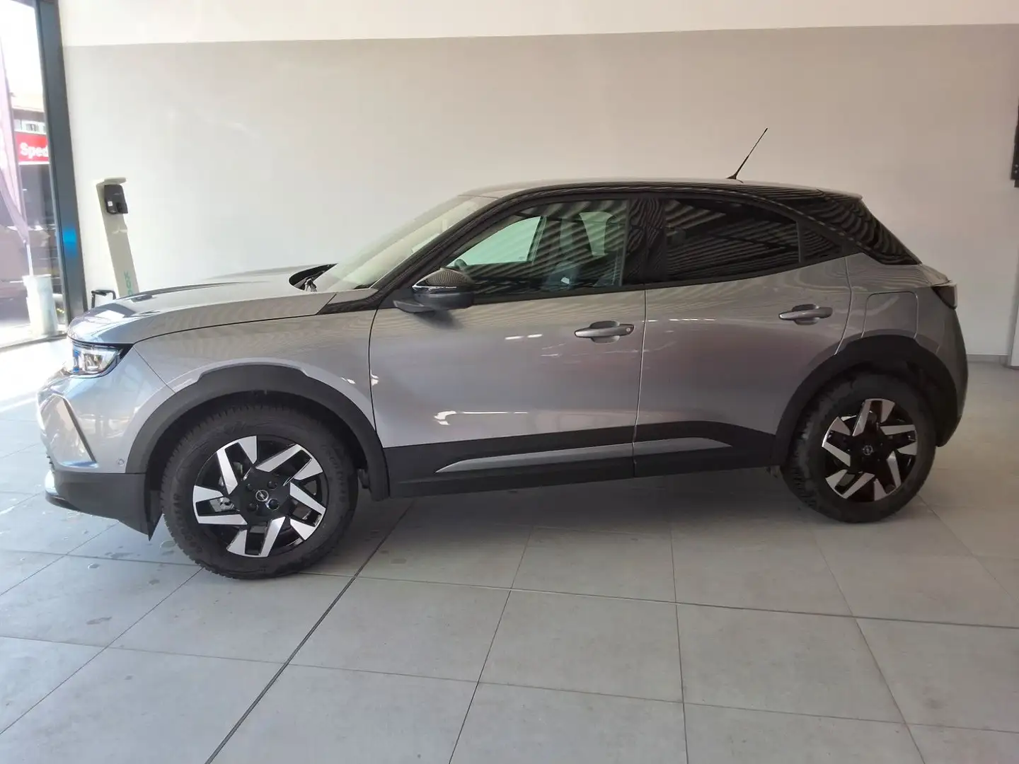 Opel Mokka GS Line 1,2 6MT Gris - 2