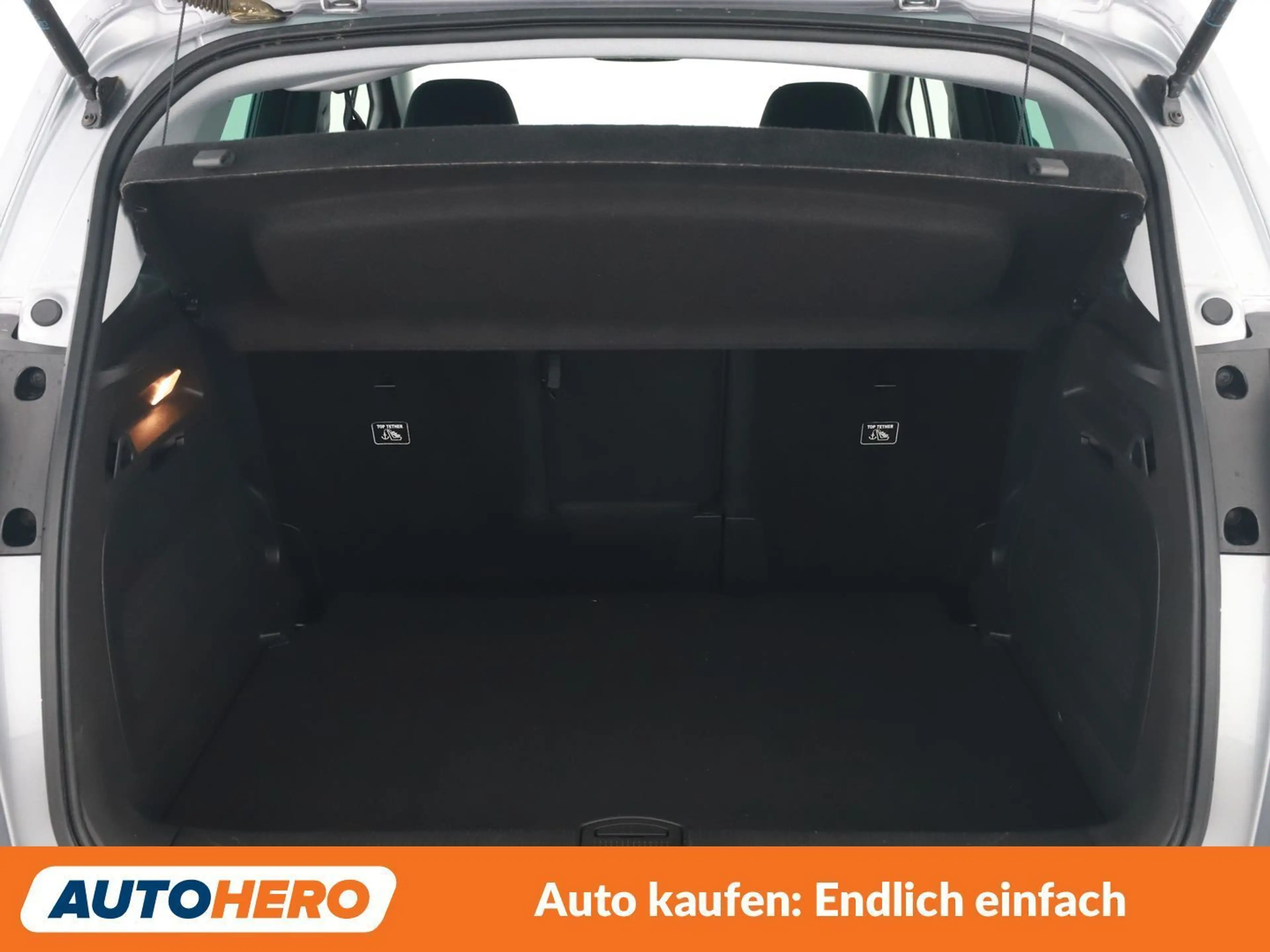 Opel Crossland X 1.2 Turbo Edition — photo 17