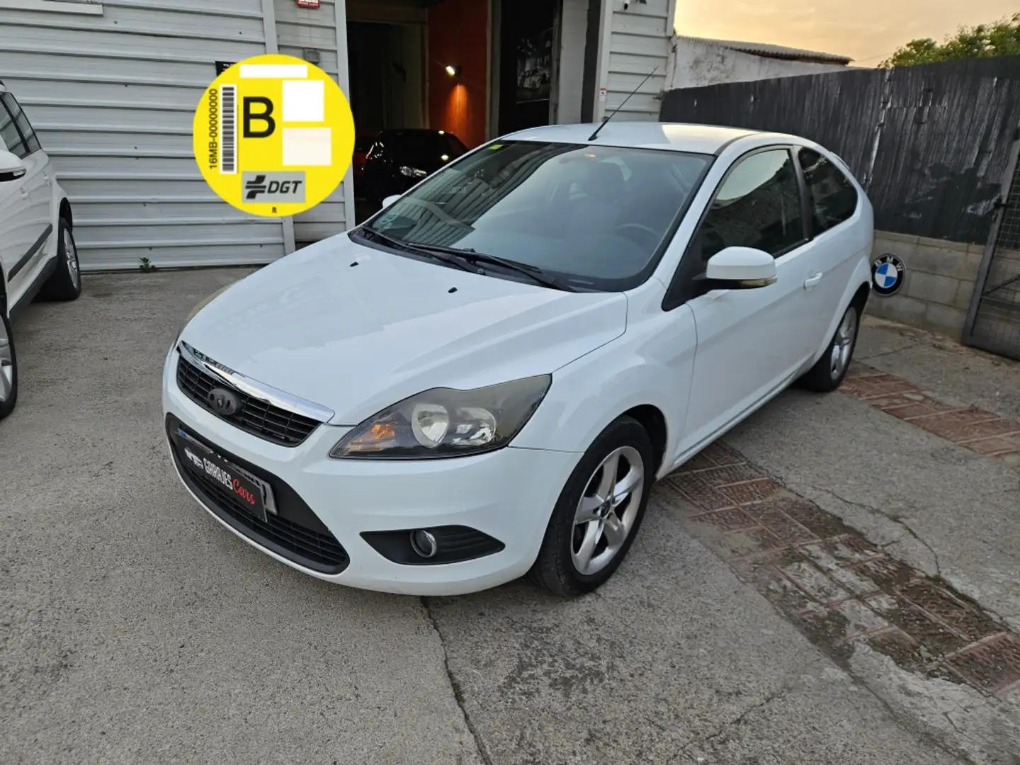 Ford Focus 1.8TDCi Trend Latvala Blanco - 1