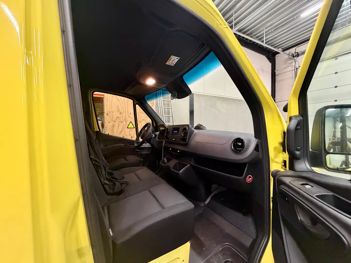 Mercedes-Benz Sprinter 419 CDI Sprinter 4x4 9G-TRONIC - 55300€ ex btw Geel - 2