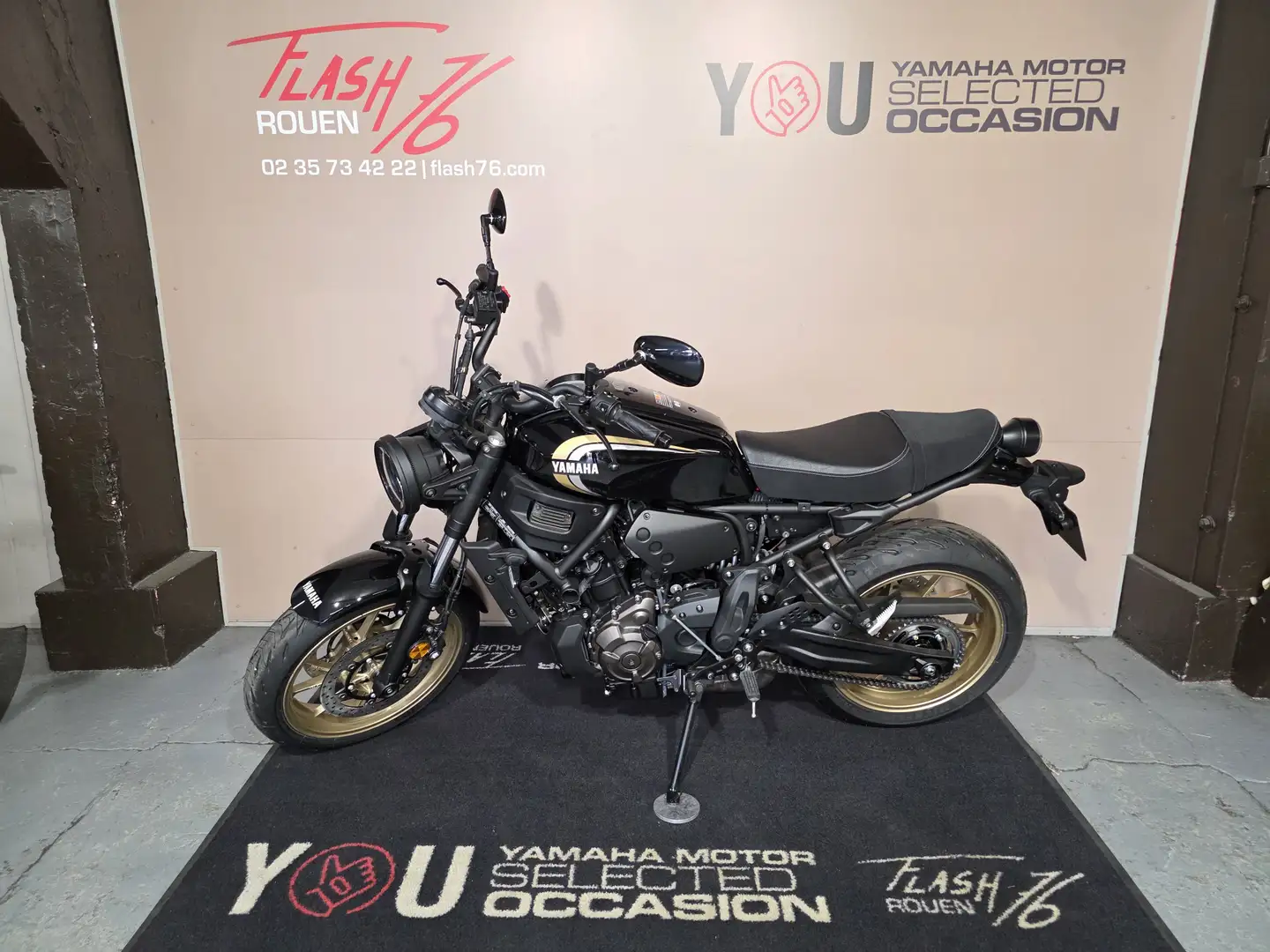 Yamaha XSR 700 Noir - 2