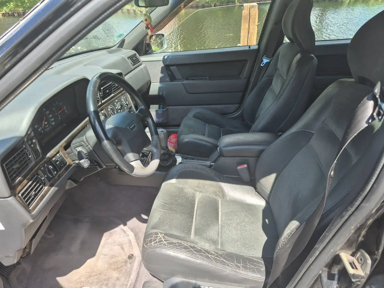 Volvo 850 2.3 R, foto 10