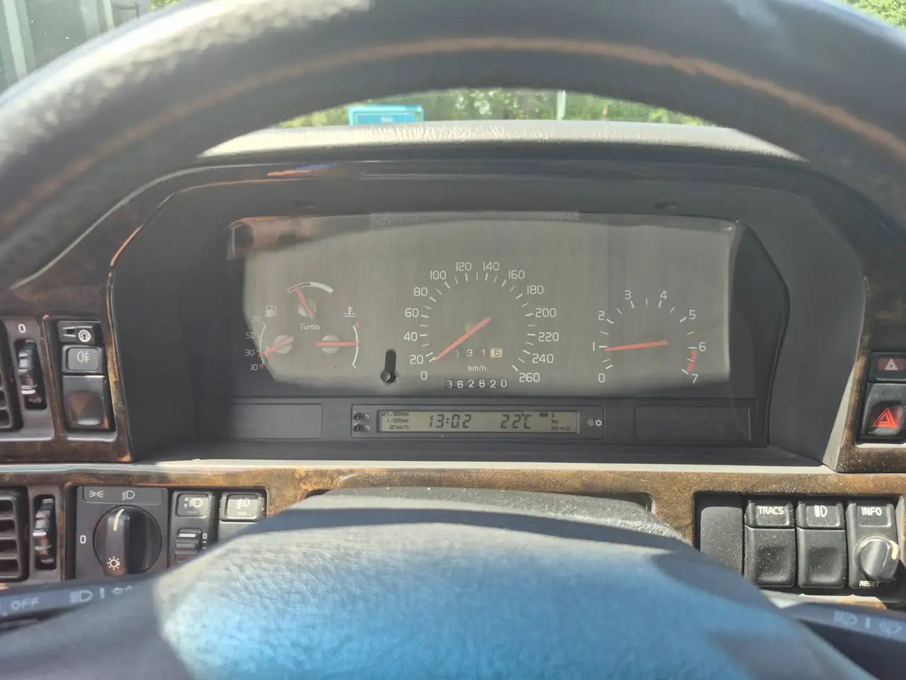 Volvo 850 2.3 R, foto 8
