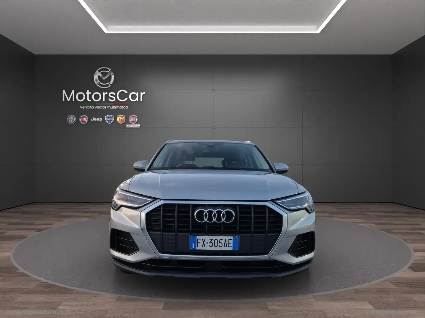 Audi Q3 35 TFSI S tronic Business Gris - 2