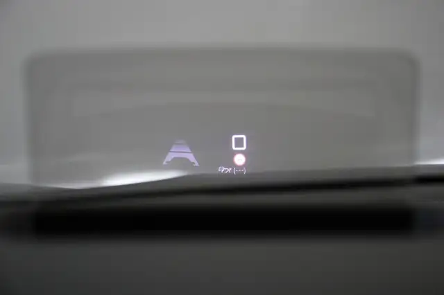 Citroen C4 view 7