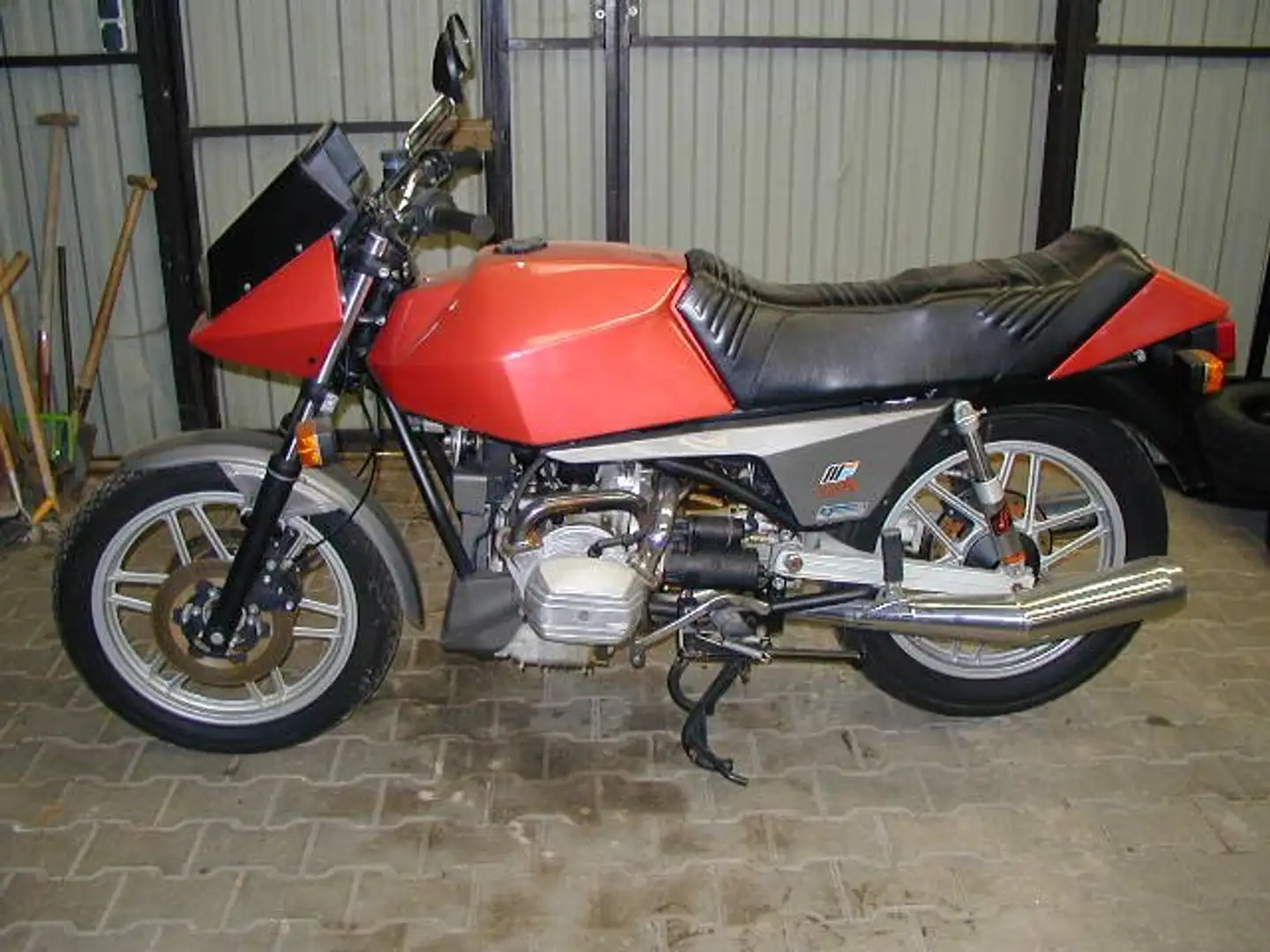 BFG MF 650 R Rot - 1