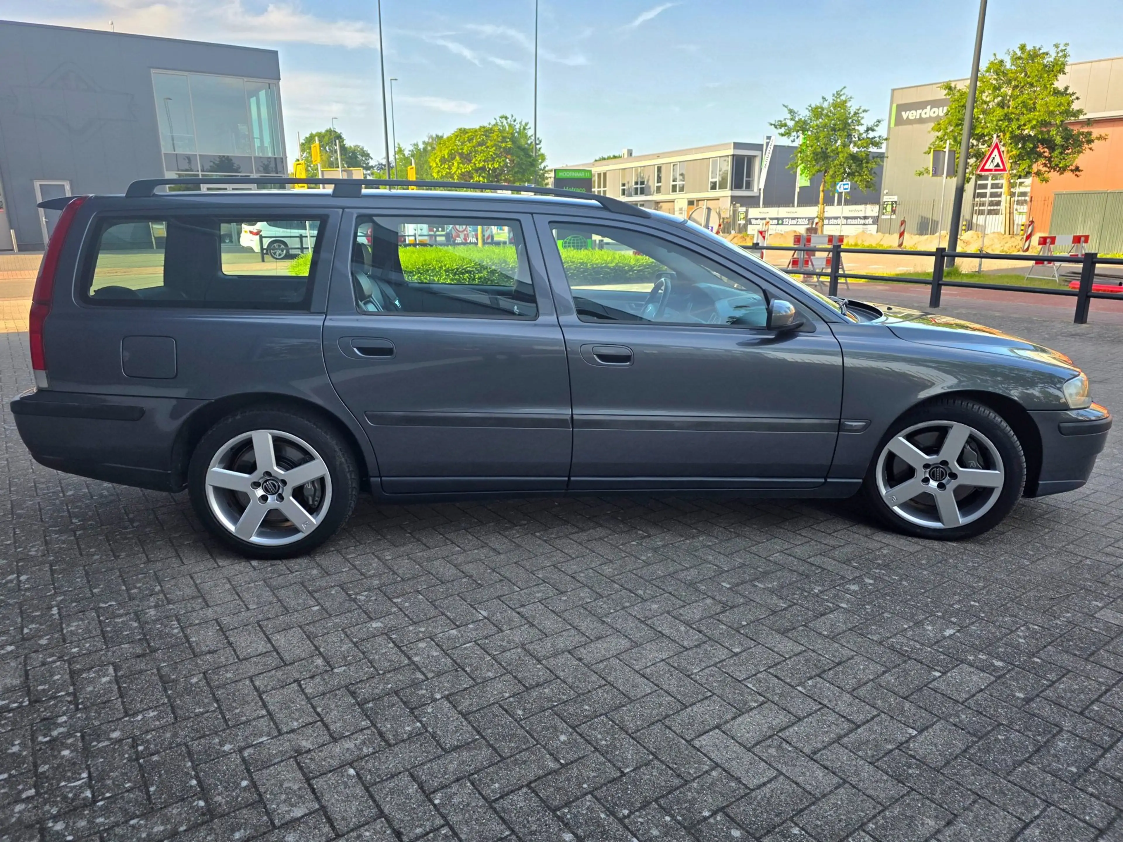 Volvo V70 2.5 R Geartronic, motor gereviseerd, netto €, bijt — photo 14