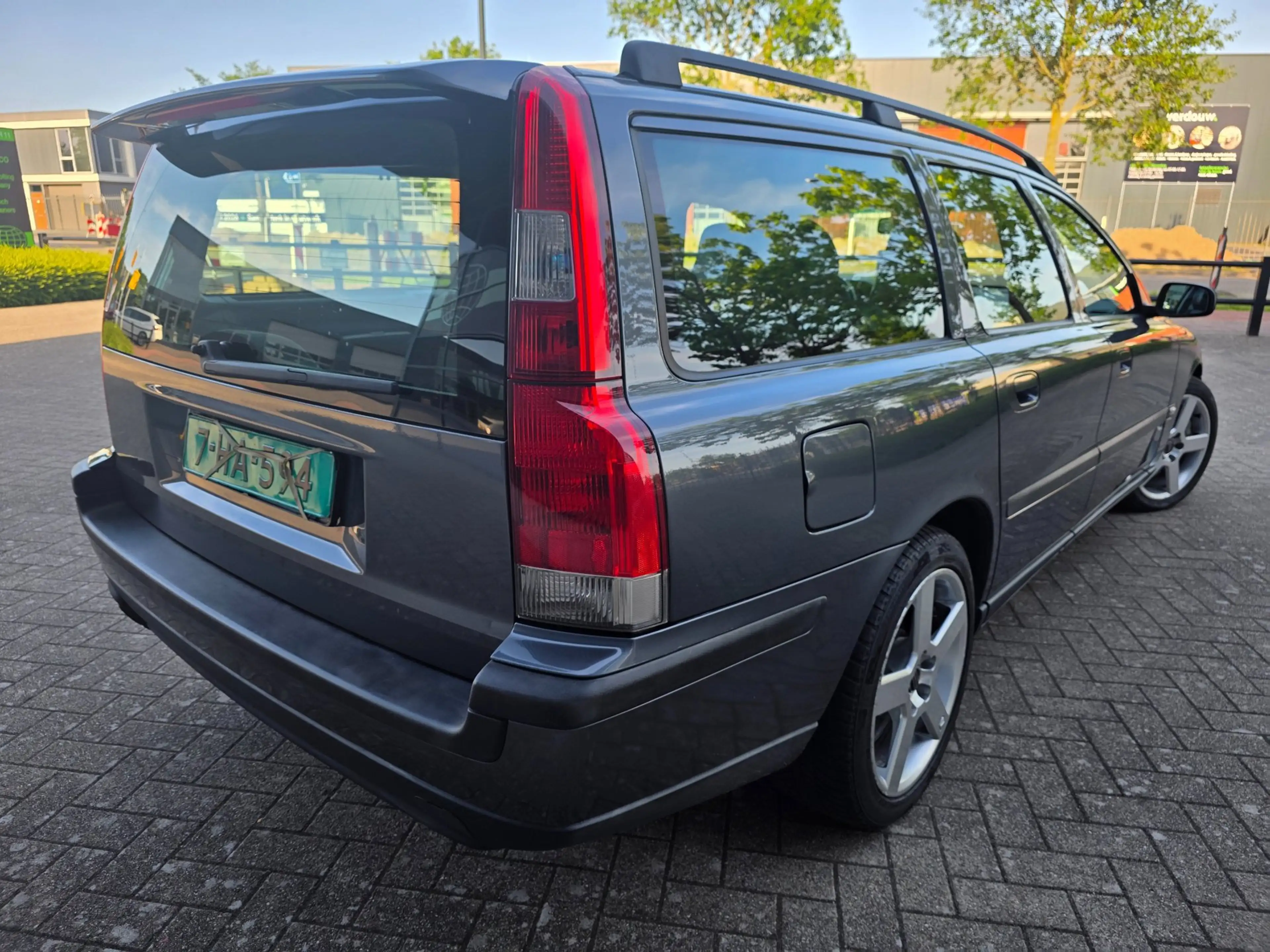 Volvo V70 2.5 R Geartronic, motor gereviseerd, netto €, bijt — photo 13