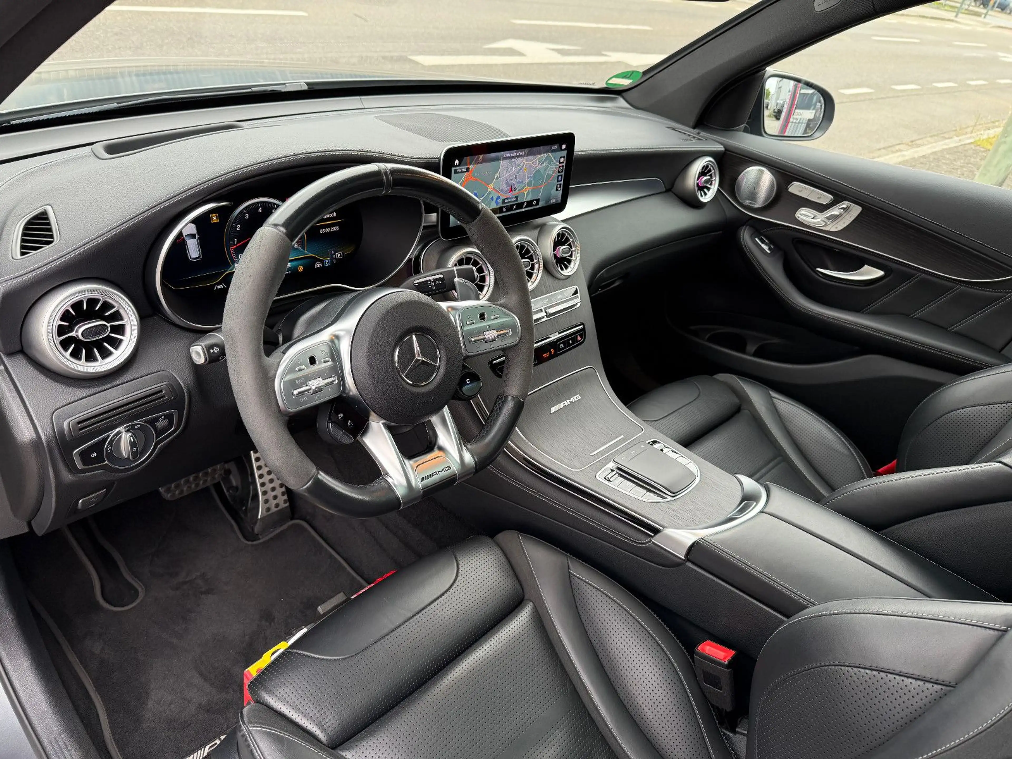 Mercedes-Benz GLC 63 AMG GLC63S AMG Magno Pano HUD Burmester FINANZIERUNG — photo 10