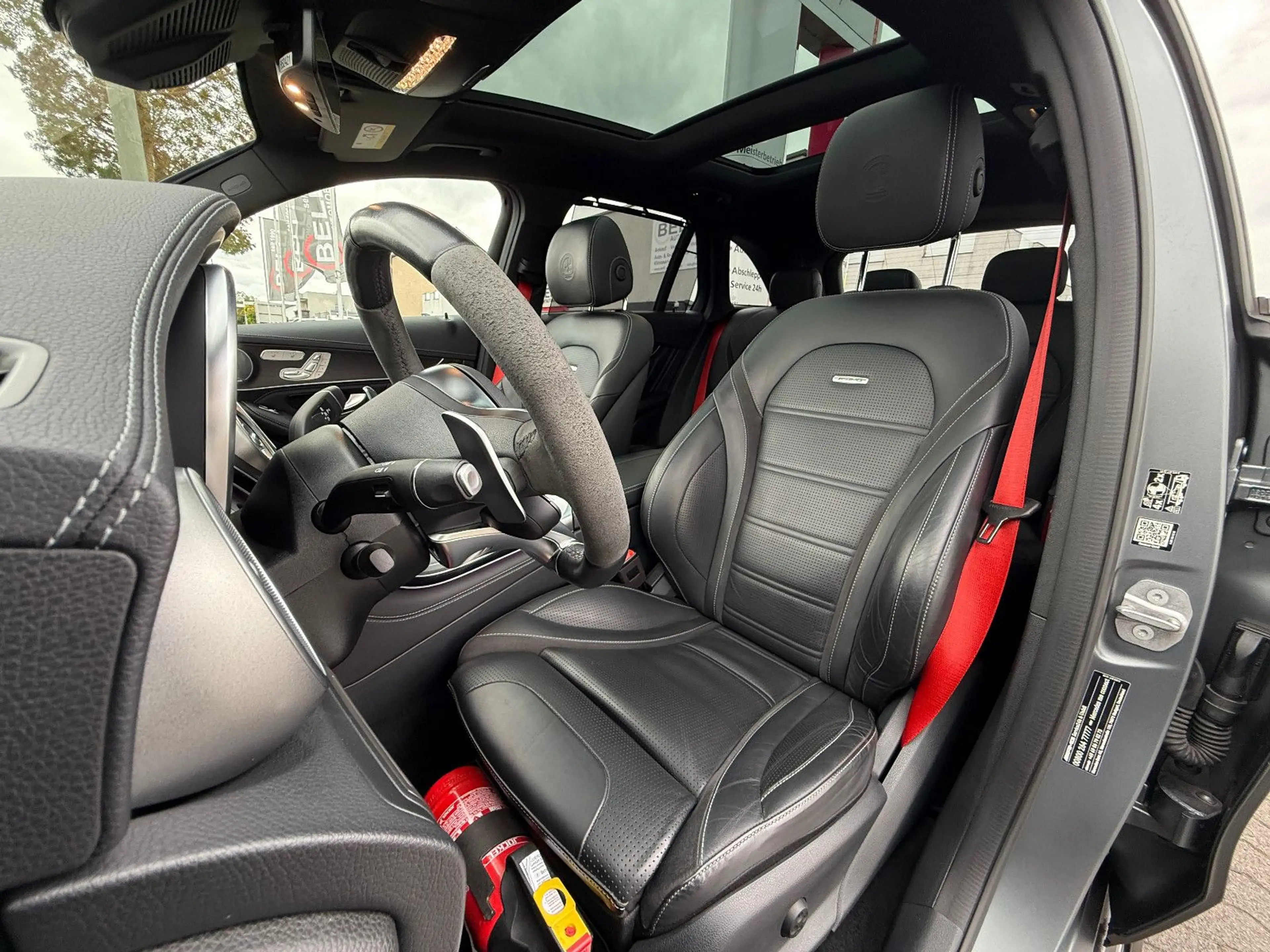 Mercedes-Benz GLC 63 AMG GLC63S AMG Magno Pano HUD Burmester FINANZIERUNG — photo 11