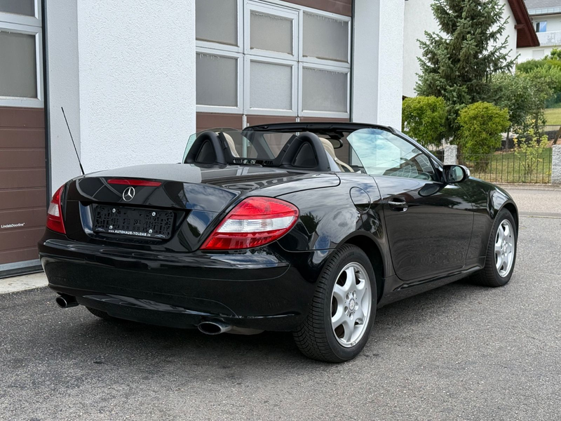 Mercedes-Benz SLK 200 Roadster K. 1.Hd*Airscarf*Leder*TOP*PDC — photo 7