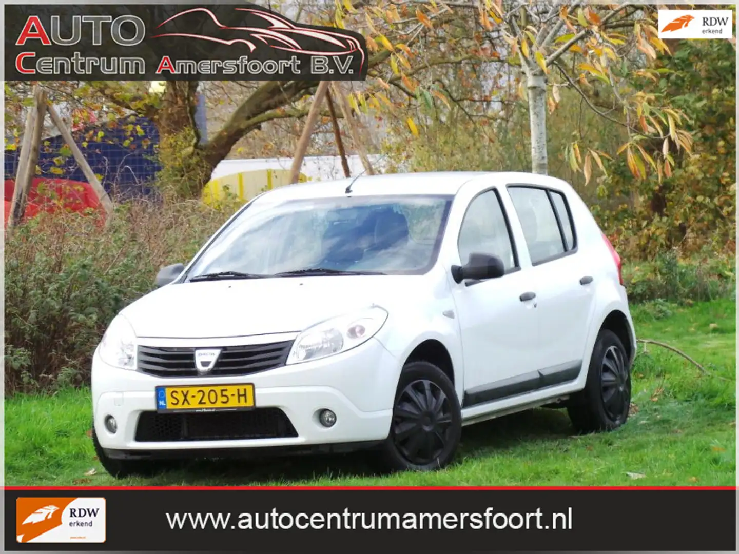 Dacia Sandero 1.2 Aniversare ( INRUIL MOGELIJK ) Wit - 1