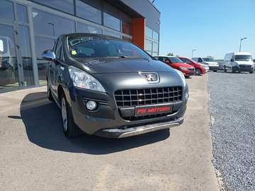 3008 1.6 HDi 16V 112ch FAP Féline