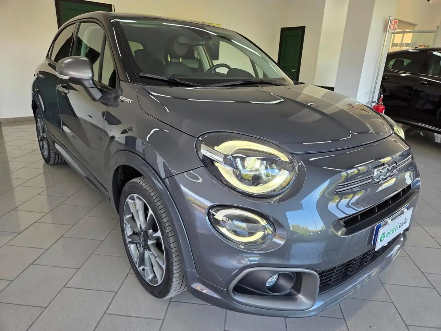 Fiat 500X 1.3 MultiJet 95 CV Sport + LED NAVI E RETROC Gris - 1