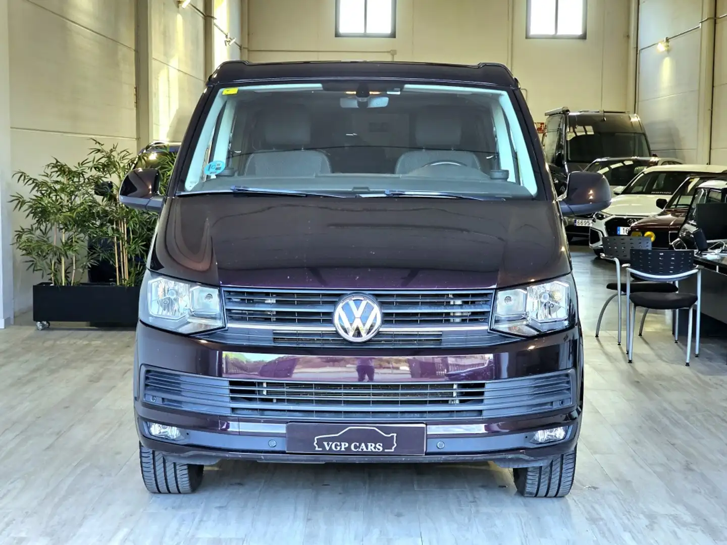 Volkswagen T5 California 2.0TDI BMT Beach 110kw Negro - 2