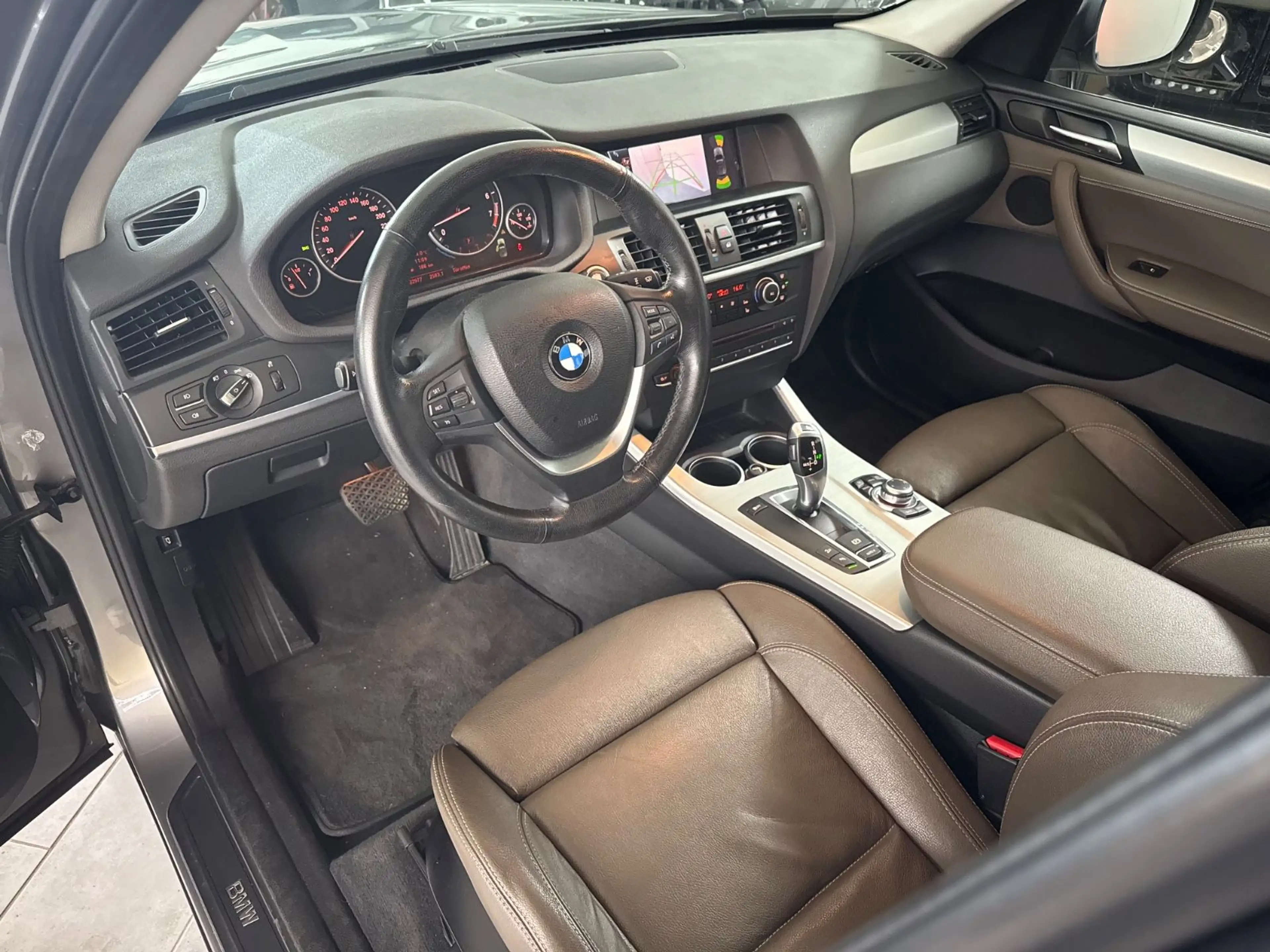 BMW X3 xDrive35*Pano*Temp*Memory*Navi*el.Heckklappe* — photo 14