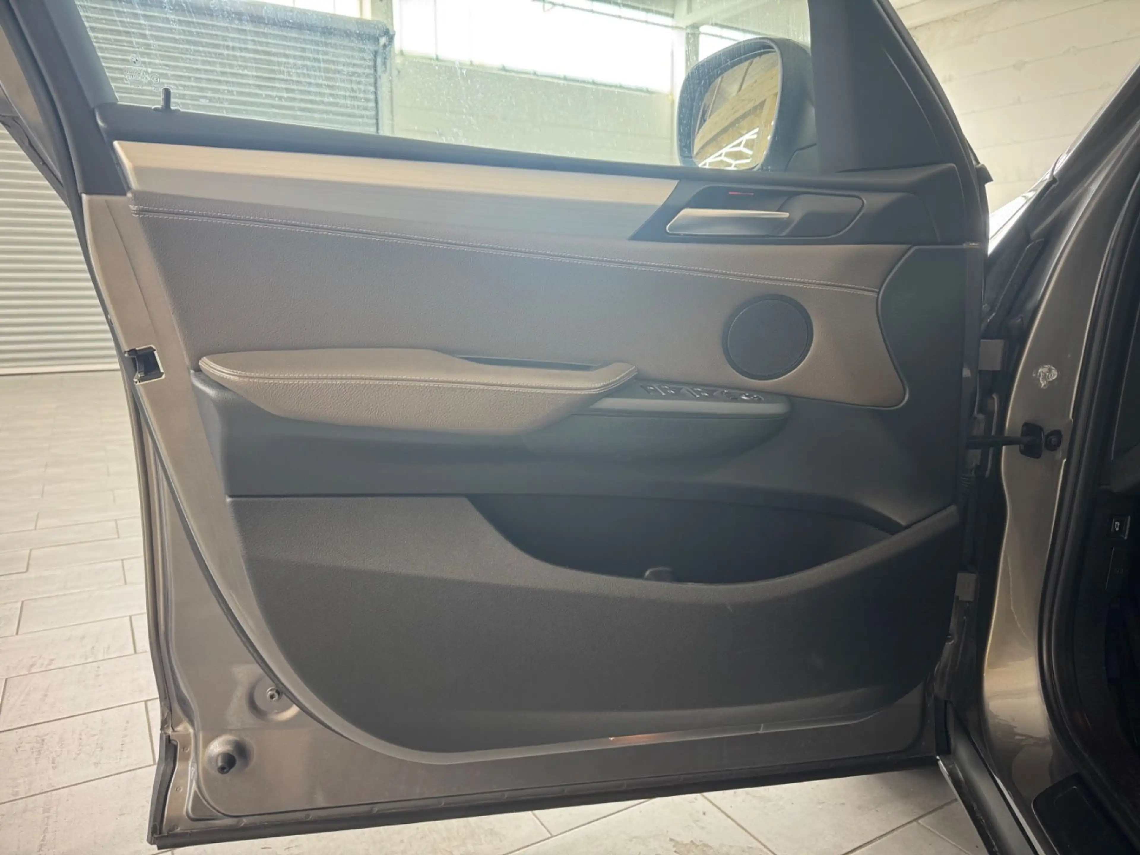 BMW X3 xDrive35*Pano*Temp*Memory*Navi*el.Heckklappe* — photo 13