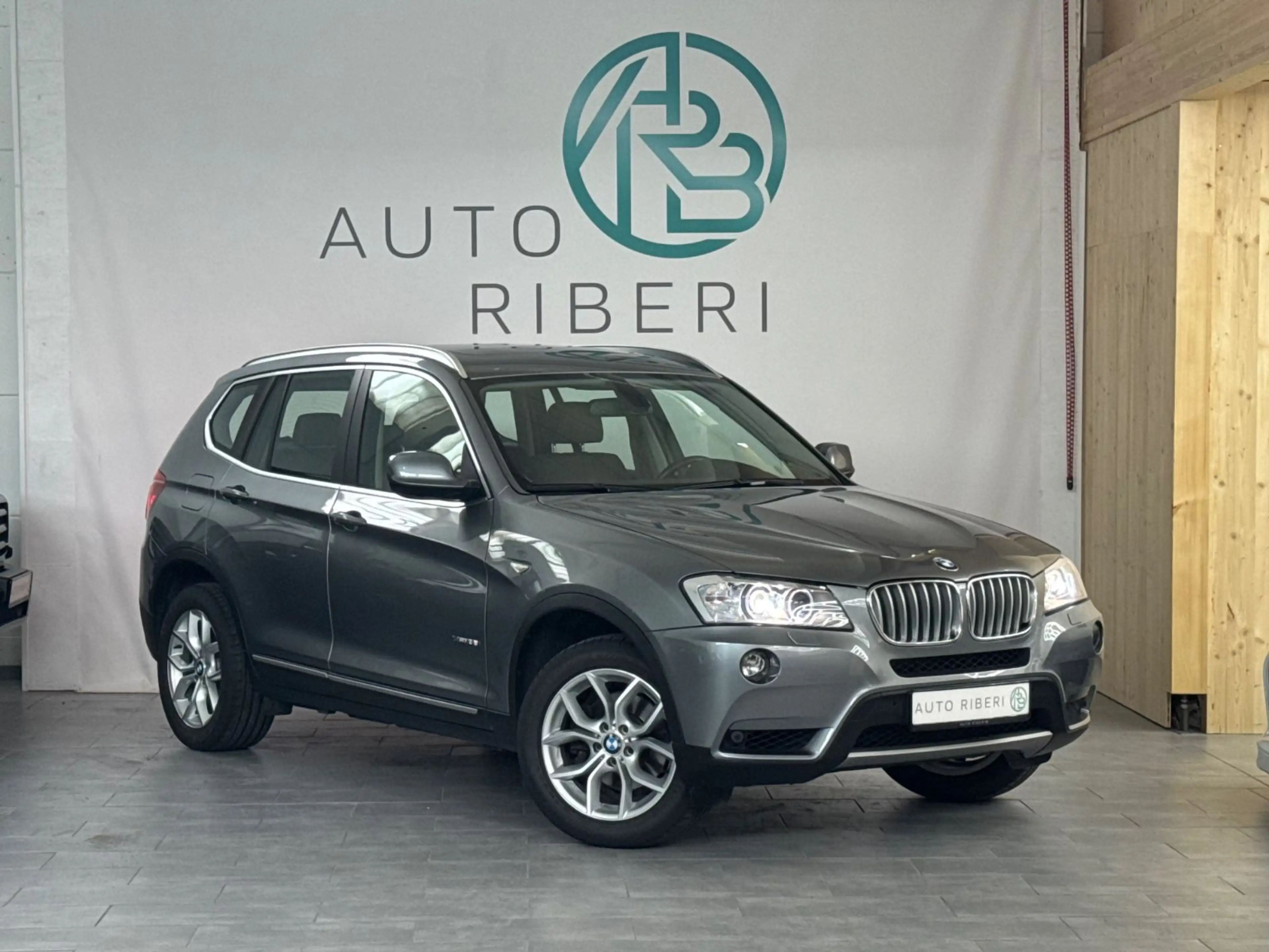 BMW X3 xDrive35*Pano*Temp*Memory*Navi*el.Heckklappe*
