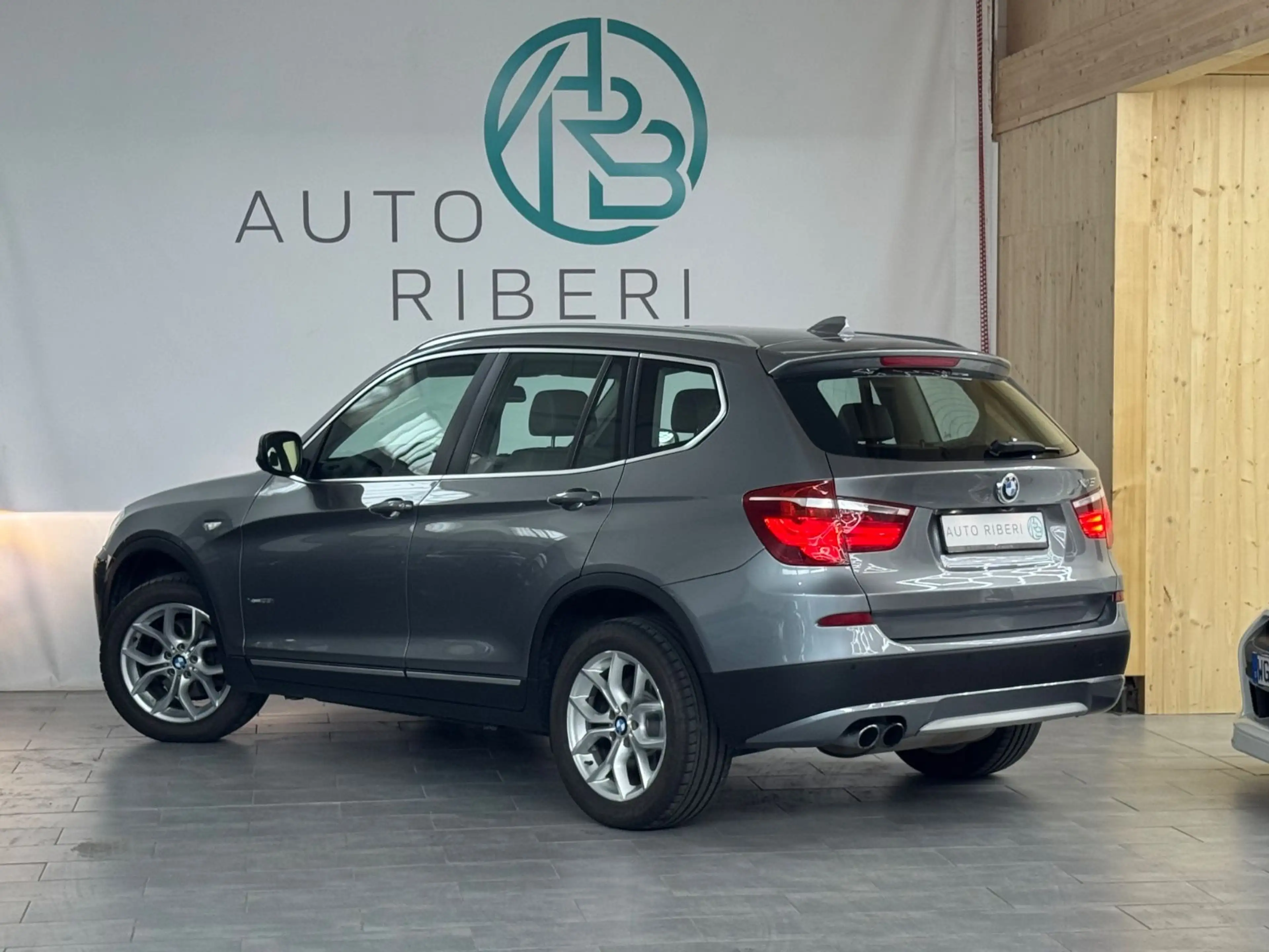 BMW X3 xDrive35*Pano*Temp*Memory*Navi*el.Heckklappe* — photo 6