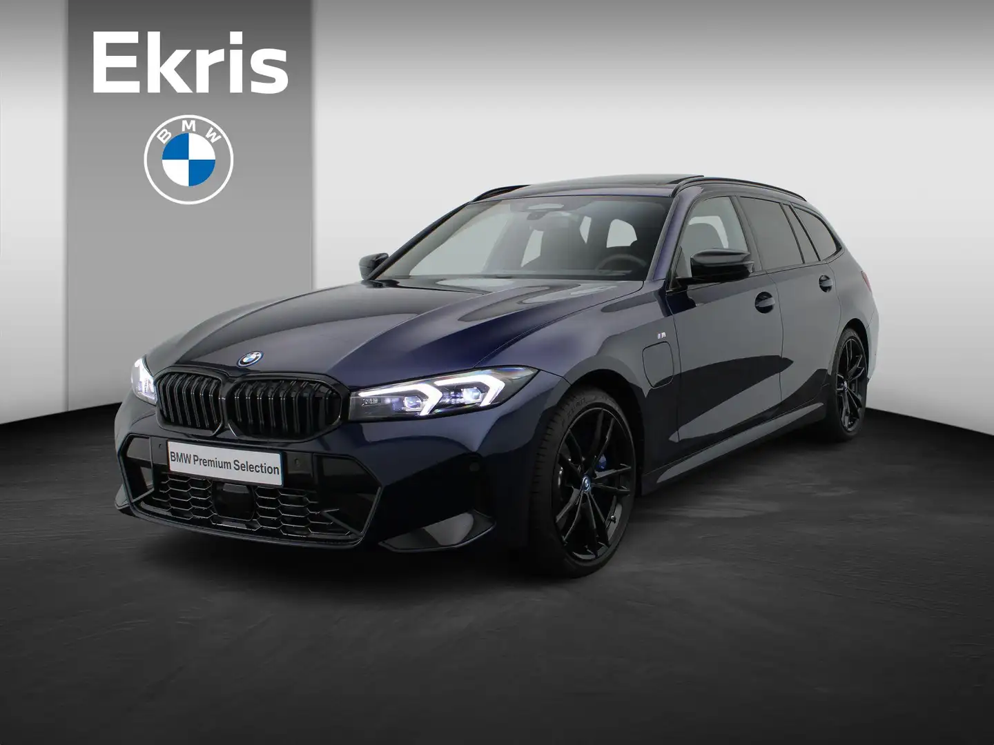 BMW 320 3 Serie Touring 320e M Sportpakket Pro | Travel Pa Blauw - 1