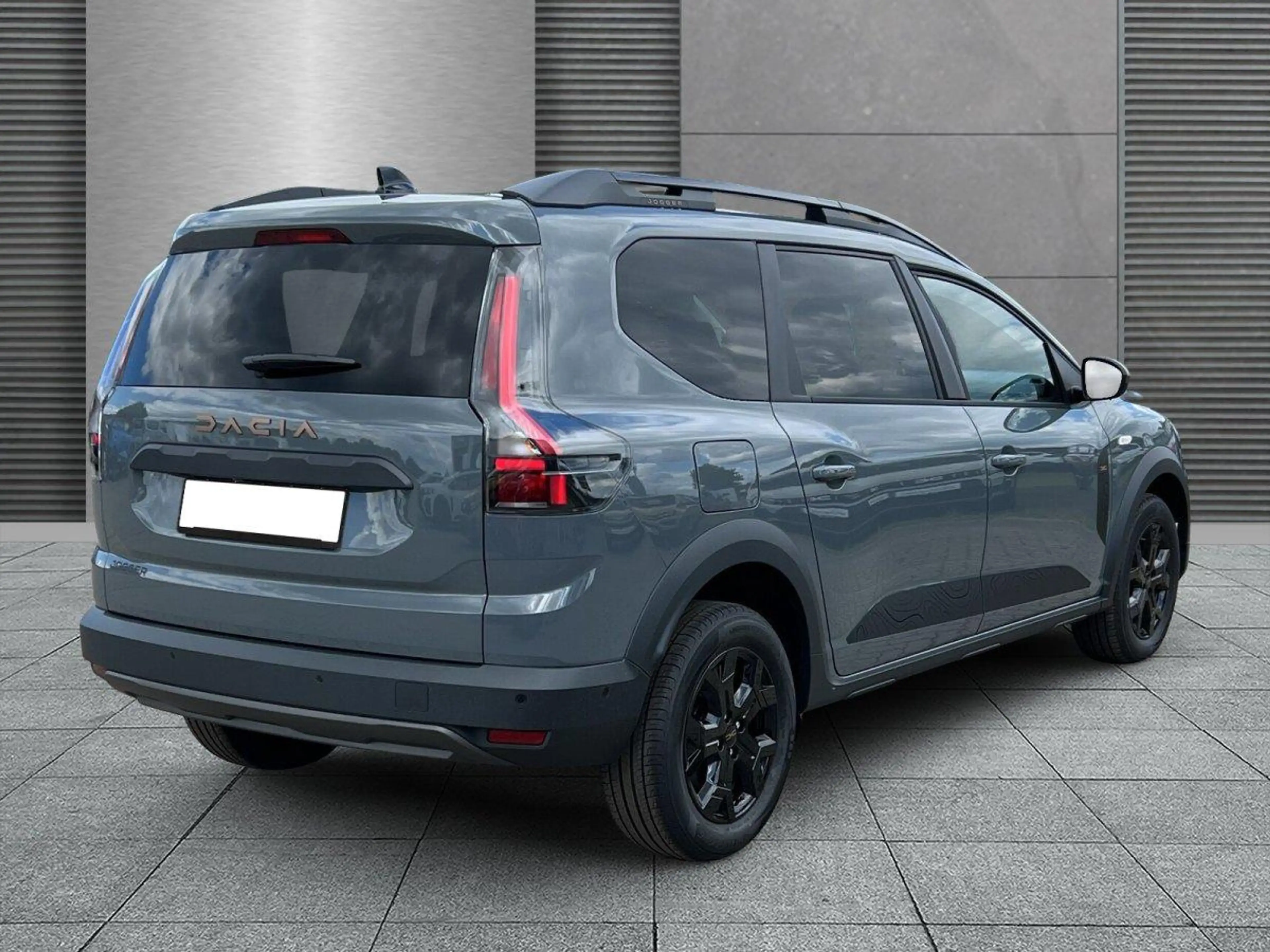 Dacia Jogger Extreme 5-S SHZ+LKHZ+Carplay ECO-G 120 auto 90 ... — photo 3