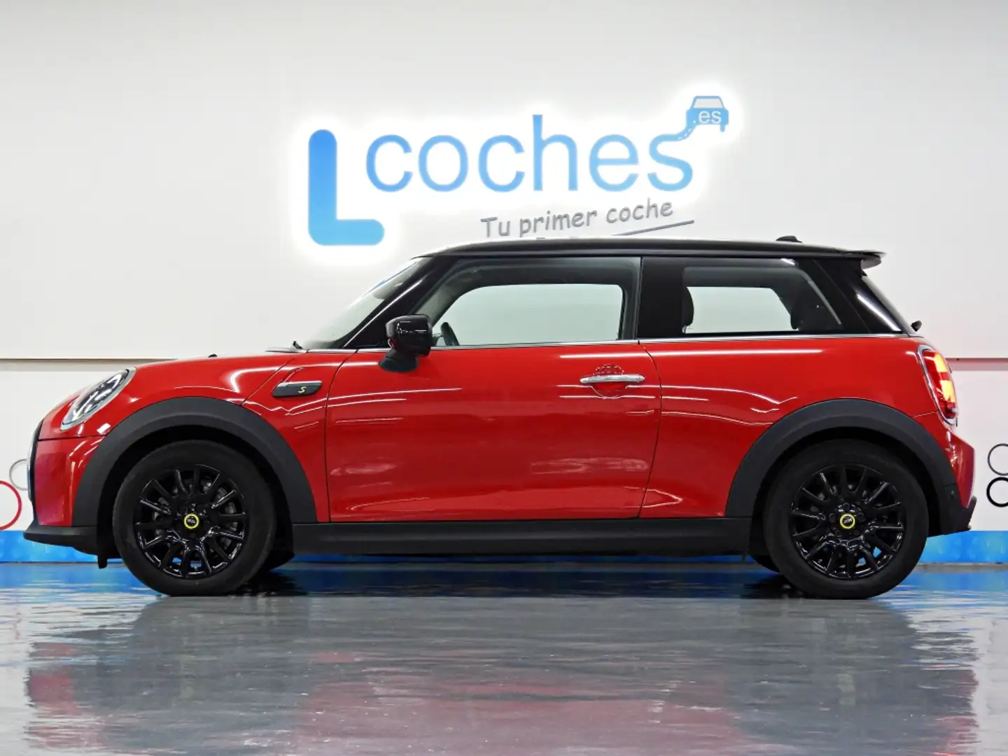 MINI Cooper SE Rojo - 2