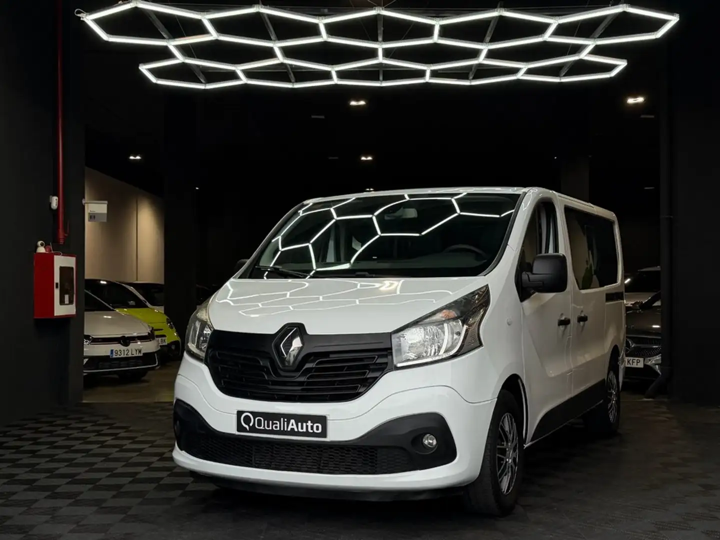 Renault Trafic SL LIM. ADVENT. En. dCi 88kW(120CV) Blanco - 1