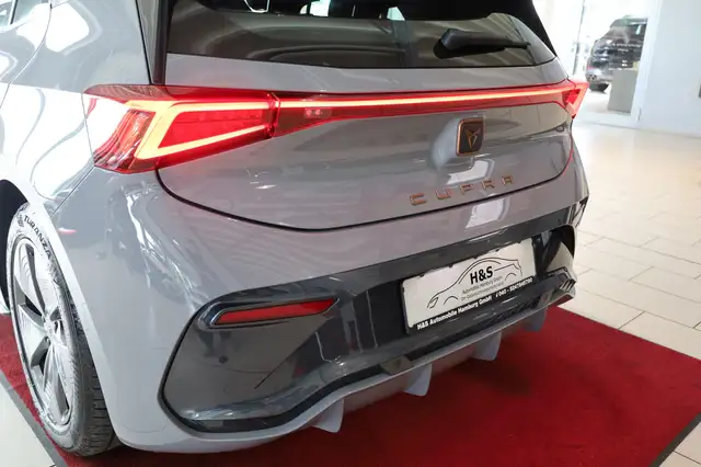 Cupra Born view 4