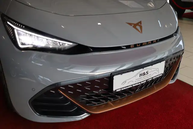 Cupra Born view 9