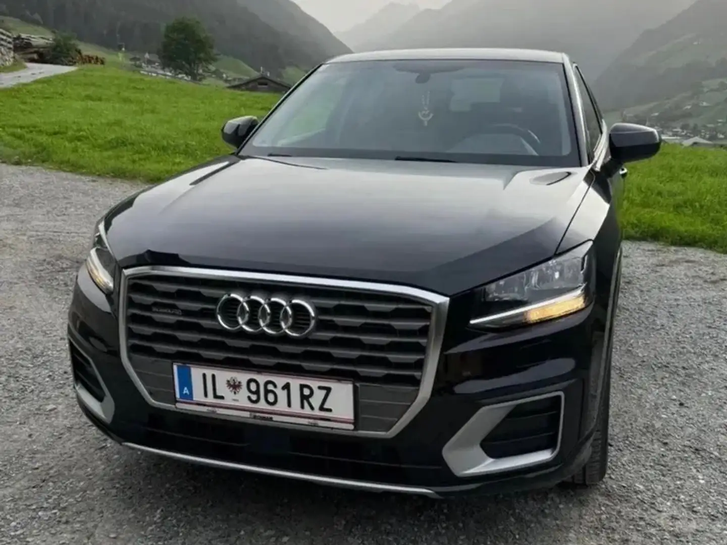 Audi Q2 Q2 2,0 TDI quattro S-tronic Design Design Schwarz - 1