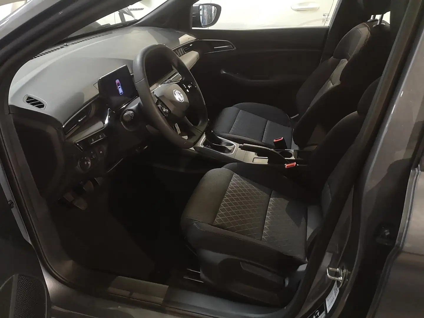 MG MG3 1,5 Benzin Select 115PS *FAHRZEUG AM TRANSPORT* Gris - 2