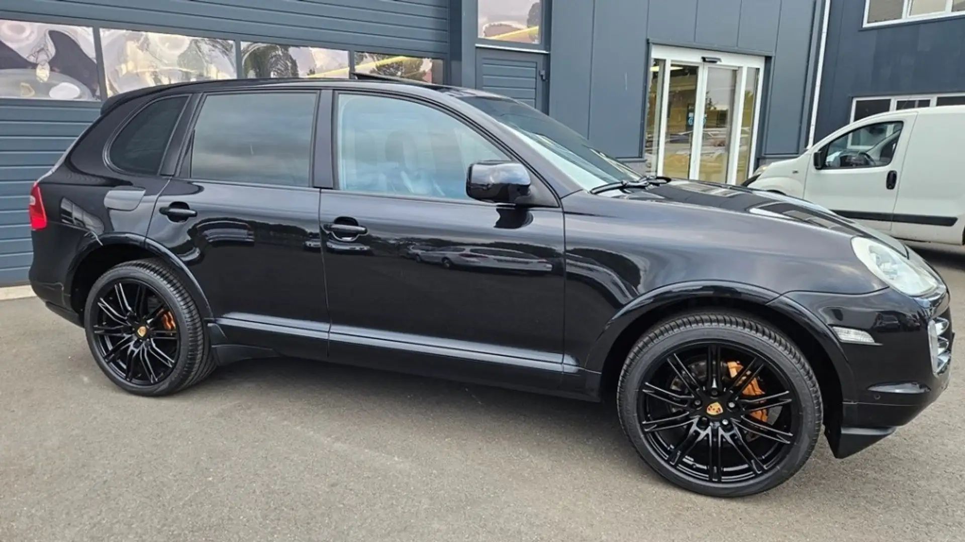 Porsche Cayenne 3.6 24V SUV Zwart - 2