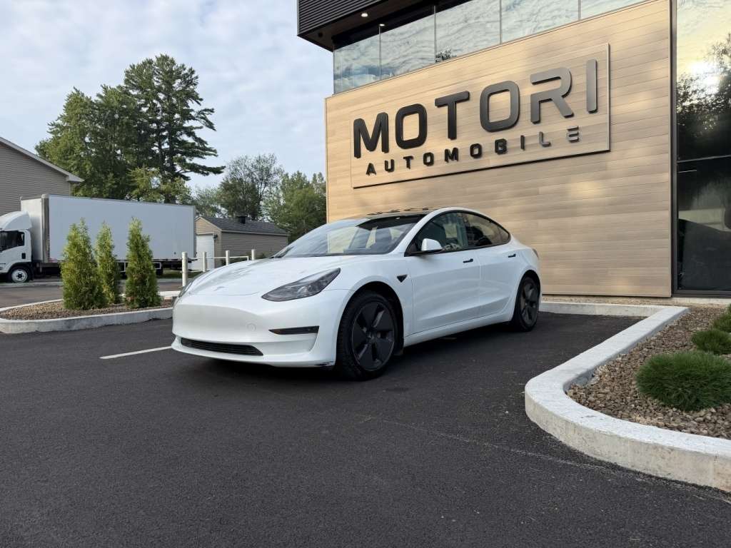 2023 Tesla Model 3 Standard range