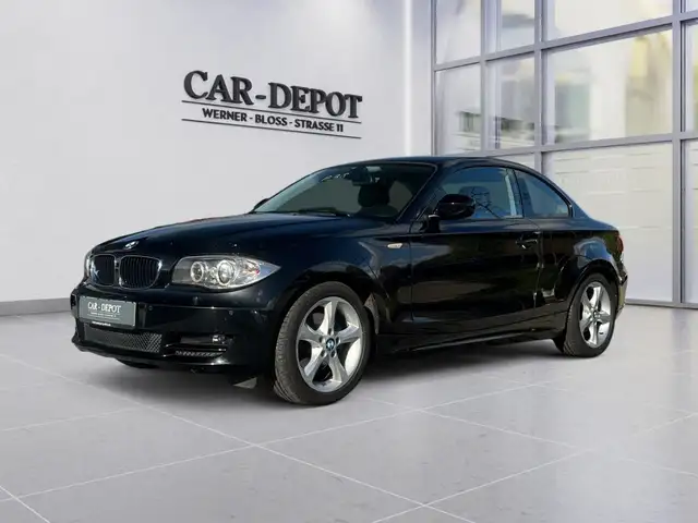 BMW 120 Baureihe 1 Coupe 120i*AUTOMA.*NAVI*LEDER*SHZ