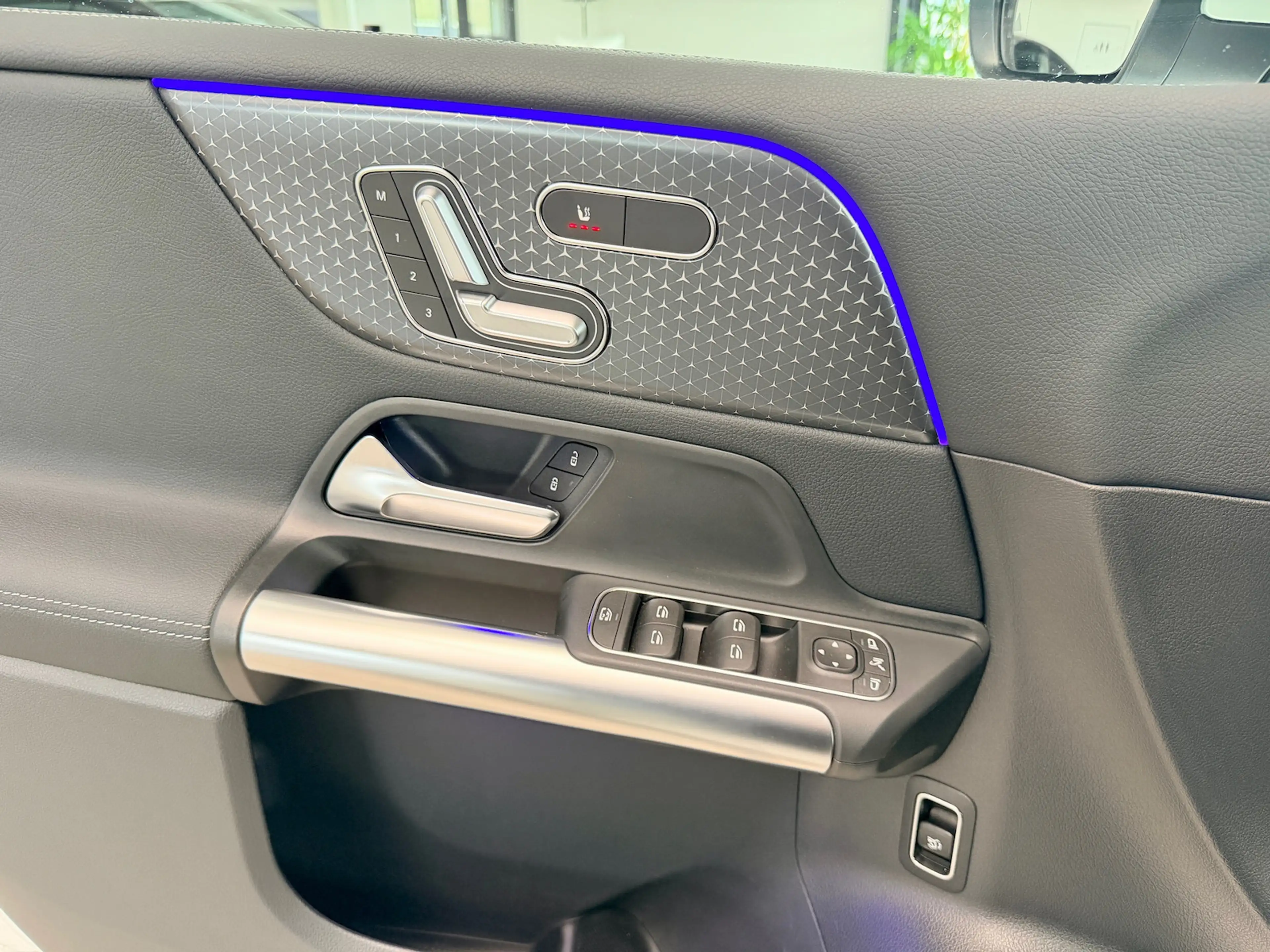 Mercedes-Benz B 220 d Urban Kamera AHK Memory KEYLESS-GO MBUX LED 8G T — photo 8