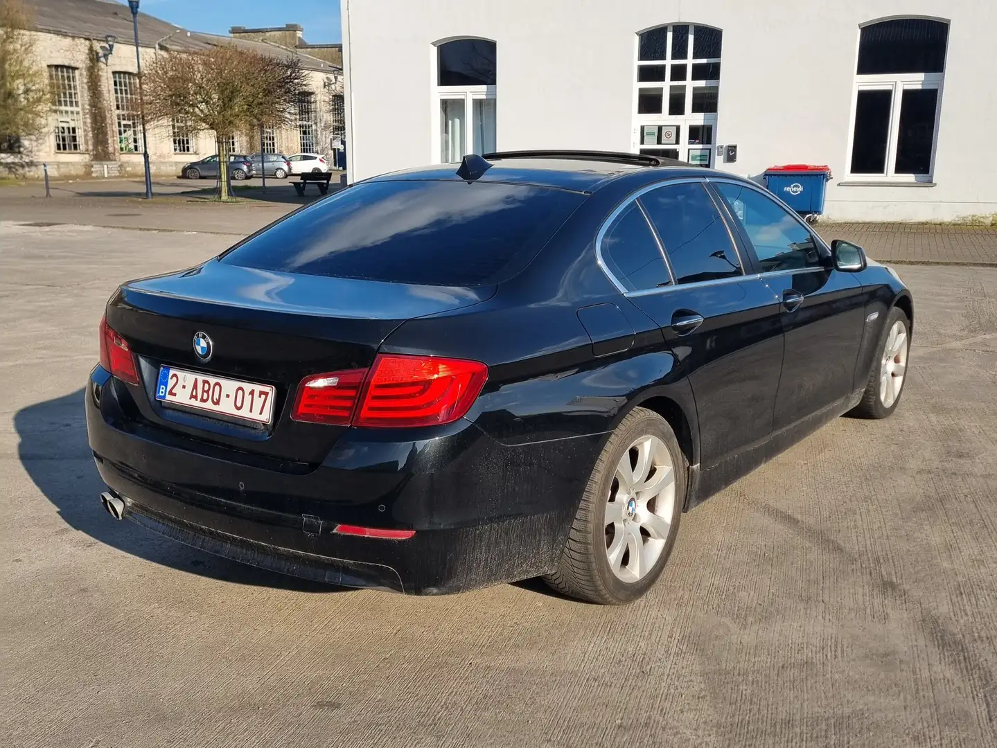 BMW 520 dA Luxury line Noir - 2