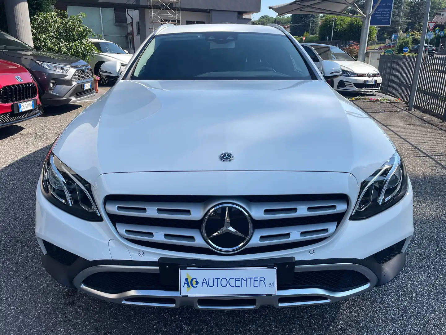 Mercedes-Benz E 220 Classe E - S213 SW All-Terrain d Sport 4matic auto Blanco - 2