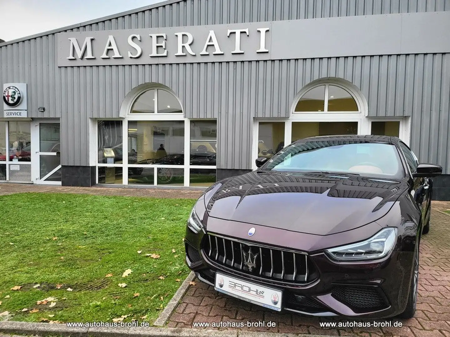 Maserati Ghibli 3.0 V6 430HP GRANSPORT Auto AWD Rouge - 1
