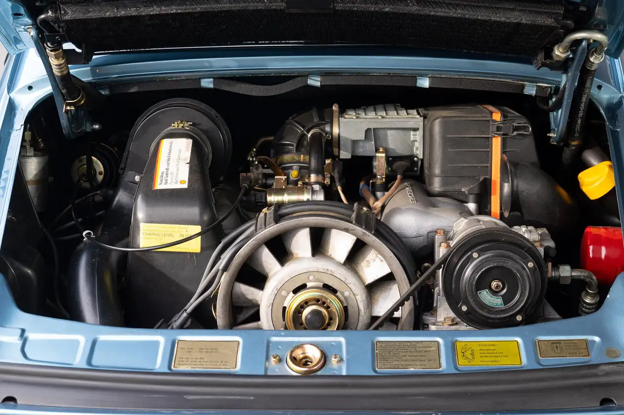 Porsche 911 3.2 Coupé, foto 12